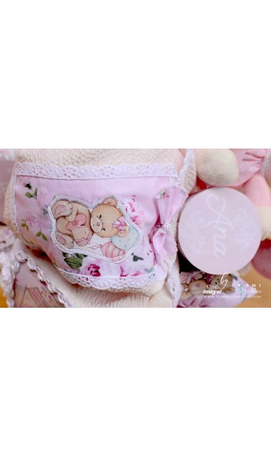 Lumanare de botez cu ursuleti roz, dantela roz si pattern floral cu trandafiri Teddy Bear Pink 15